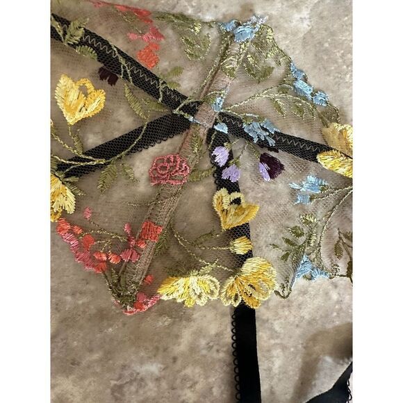 VICTORIA SECRET Dream Angels Floral Embroidered Garter Belt Multicolor XS/S**NWT - Picture 3 of 5